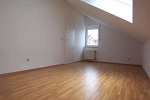 Wiesbaden-Sonnenberg, Zuhause mit viel Platz und Licht – Die vollständige Adresse der Immobilie erhältst du vom Anbieter., 65191 Sonnenberg, Wiesbaden – Vorschaubild 14
