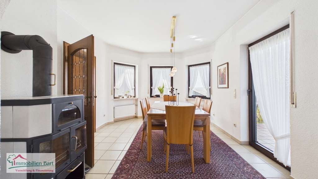 Immobilie in Freudenburg - GRENZNÄHE: BUNGALOW MIT EINLIEGERWOHNUNG IN TOP WOHNLAGE MIT FERNSICHT! - Bild 4