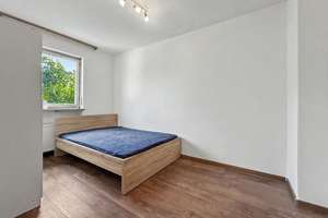Sanierungsbedürftiges Einfamilienhaus mit Potenzial auf ruhigem Grundstück im Ingolstädter Südwesten – Die vollständige Adresse der Immobilie erhältst du vom Anbieter., 85051 Südwest, Ingolstadt – Vorschaubild 7