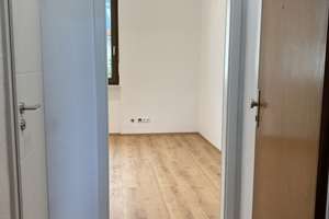 KOMPLETT NEU RENOVIERT! Inkl. Küchen mit Waschmaschine/Kühlschrank – Kriegsstr 290, 76135 Weststadt, Karlsruhe – Vorschaubild 11