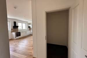 NEUBAU ** DACHTERRASSE ** BALKON ** EINBAUKÜCHE ** FUßBODENHEIZUNG ** TIEFGARAGE – Anna-Kuhnow-Straße 8, 4317 Reudnitz-Thonberg, Leipzig – Vorschaubild 14