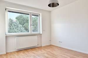 EIN PARADIES FÜR EINE FAMILIE MIT HUND! TOLLES EINFAMILIENHAUS IN TOPLAGE VON WI-KOHLECK – Die vollständige Adresse der Immobilie erhältst du vom Anbieter., 65199 Dotzheim, Wiesbaden – Vorschaubild 24