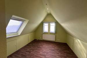 Ideal für Familien: 6-Zimmer und eine Einliegerwohnung warten auf Sie! – Die vollständige Adresse der Immobilie erhältst du vom Anbieter., 71404 Korb – Vorschaubild 14