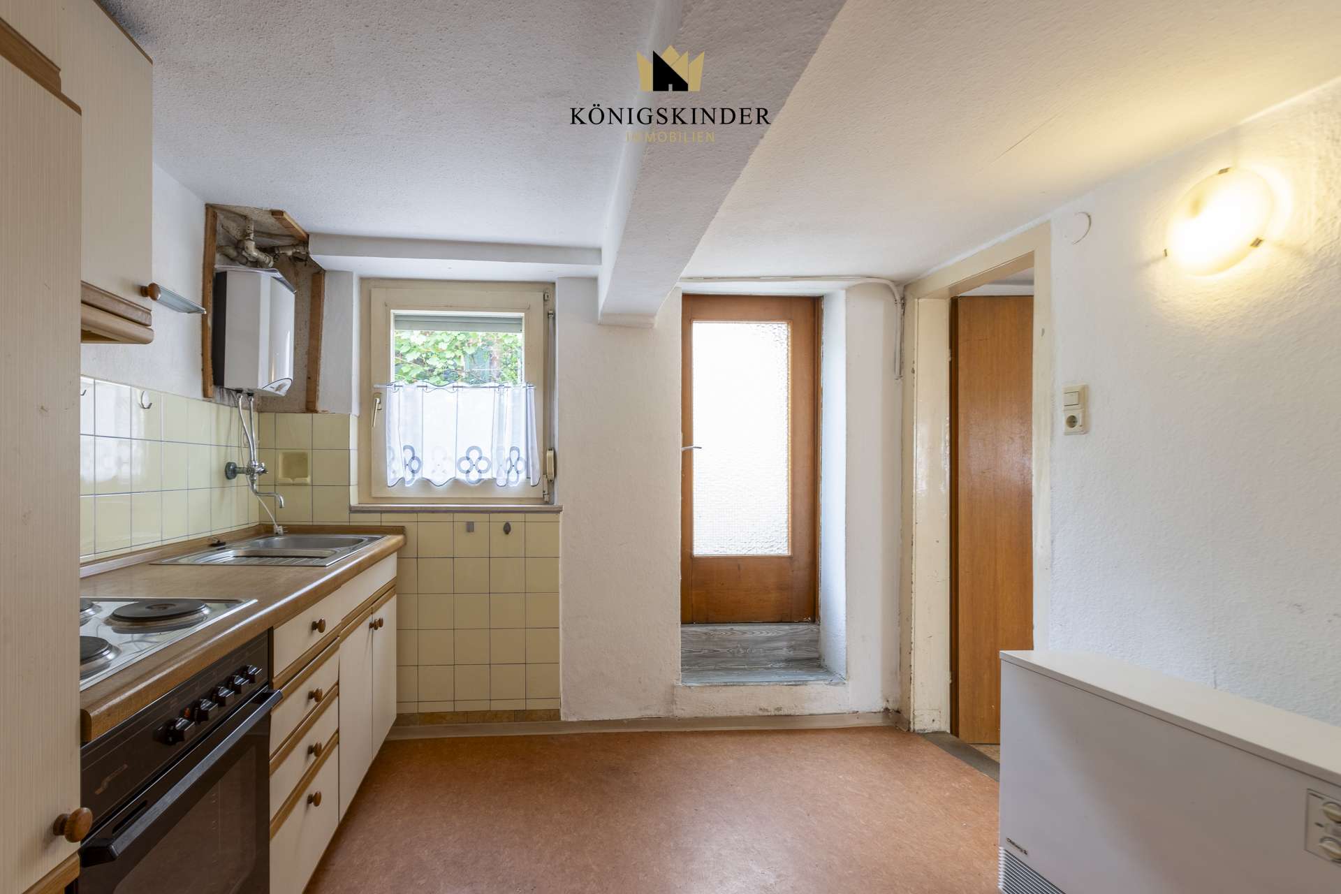 Immobilie in Hessigheim - Vielfalt trifft Potenzial: Zweifamilienhaus  mit beeindruckender Scheune in idyllischer Lage - Bild 7