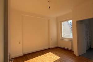 Stuttgart-Süd„ sanierte Eigentumswohnung im 2 Stock, Erstbezug! – Wilhelm Raabe Str. 4, 70199 Südheim, Stuttgart – Vorschaubild 12