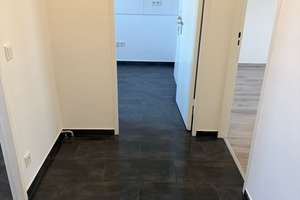 Hochwertig modernisierte 2-Zimmer-Wohnung mit Balkon in Berlin-Zehlendorf – Sachtlebenstraße 47b, 14165 Zehlendorf, Berlin – Vorschaubild 10