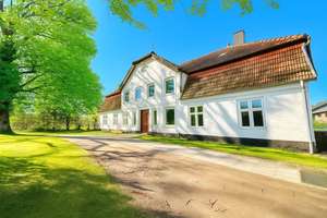Freie Entfaltung für Individualisten * Historischer Gutshof an der Ostsee * inkl. 4 Baugrundstücken – Die vollständige Adresse der Immobilie erhältst du vom Anbieter., 24340 Eckernförde – Vorschaubild 3