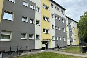Baby on Bord? Schöne 3 Zimmer Wohnung in grüner, zentraler Lage. – 44328 Alt-Scharnhorst, Dortmund – Vorschaubild 1