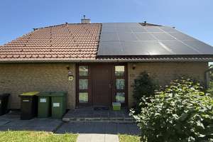 Familienglück mit großem Garten – gepflegtes Zuhause in ruhiger Wohnlage – Die vollständige Adresse der Immobilie erhältst du vom Anbieter., 75387 Neubulach – Vorschaubild 4