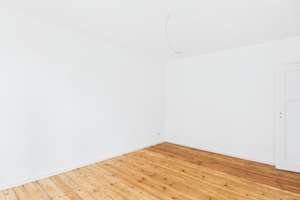 Helle 2-Zimmer-Wohnung mit Balkon und Blick ins Grüne in Darmstadt – Goethestr. 33- 35, 64285 Mitte, Darmstadt – Vorschaubild 2