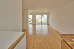 Neuwertiges Reihenhaus mit Premium-Ausstattung und A+ Effizienz in Moorenweis – Die vollständige Adresse der Immobilie erhältst du vom Anbieter., 82272 Moorenweis – Vorschaubild 3