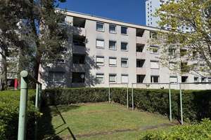 freie renovierungsbedürftige 3-Zimmer ETW  - Nähe Messe und UNI in Nürnberg, Neuselsbrunn 51-WE385 – Die vollständige Adresse der Immobilie erhältst du vom Anbieter., 90471 Langwasser Nordwest, Nürnberg – Vorschaubild 3