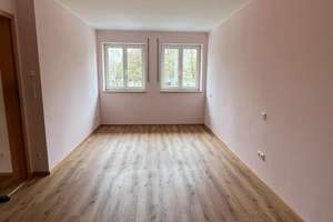 Schönes Reihenmittelhaus in zentraler Lage in Göggingen ab sofort zu verkaufen. – Die vollständige Adresse der Immobilie erhältst du vom Anbieter., 86199 Göggingen-Nordwest, Augsburg – Vorschaubild 11