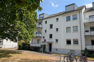 Charmante Erdgeschoss 2-Zimmer-Eigentumswohnung mit 51 m² Wohnfläche inkl. Balkon & Kellerabteil – 50999 Sürth, Köln – Vorschaubild 14