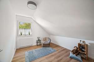Saniertes Einfamilienhaus in Waldrandlage in Koblenz-Arzheim mit viel Platz für die Familie – Die vollständige Adresse der Immobilie erhältst du vom Anbieter., 56077 Arzheim, Koblenz – Vorschaubild 13