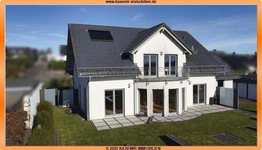 Bild von Einfamilienhaus mit Doppelgarage und Wintergarten in Riegenroth