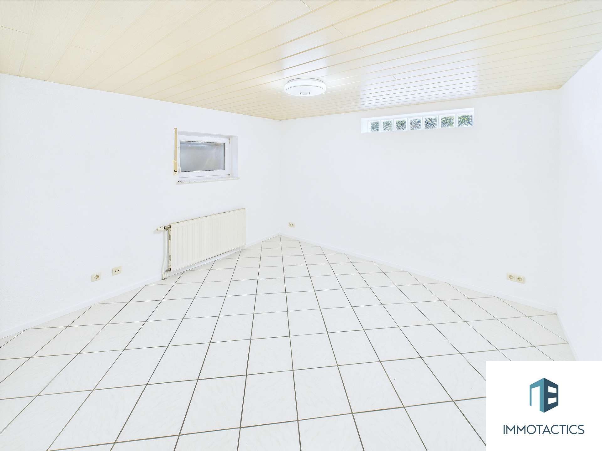 Immobilie in Udenheim - Helle 2-Zimmer-Souterrainwohnung im gepflegten Mehrfamilienhaus - auch Ideal als Kapitalanlage - Bild 1