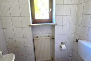 Reihenmittelhaus mit Garten, Terrasse, Garage und viel Platz für die Familie in ruhiger Lage – Die vollständige Adresse der Immobilie erhältst du vom Anbieter., 83137 Schonstett – Vorschaubild 13
