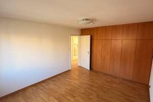 Vielseitiges Mehrfamilienhaus in Top-Lage von Stuttgart-Büsnau! Sofort bezugsfrei & provisionsfrei! – Die vollständige Adresse der Immobilie erhältst du vom Anbieter., 70569 Büsnau, Stuttgart – Vorschaubild 23