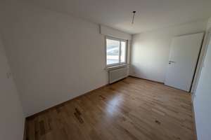 Erstbezug nach Kernsanierung! Hochwertige 3-Zimmer-Wohnung mit Garten, großem Keller & Einzelgarage – Die vollständige Adresse der Immobilie erhältst du vom Anbieter., 86167 Lechhausen-Ost, Augsburg – Vorschaubild 14