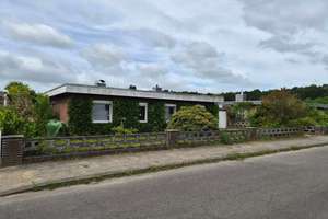 Schöner Bungalow mit 5 Zimmer in Uni-Nähe mit Wintergarten und Garage in Lübeck St.Jürgen – Die vollständige Adresse der Immobilie erhältst du vom Anbieter., 23562 Sankt Jürgen, Lübeck – Vorschaubild 3