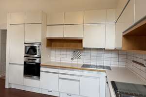 ***SCHMUCKSTÜCK IN HISTORISCHER VILLA IM ZOOVIERTEL***MIT EINBAUKÜCHE, VIELEN EINBAUTEN & BALKON*** – Freytagstraße 49, 40237 Düsseltal, Düsseldorf – Vorschaubild 11