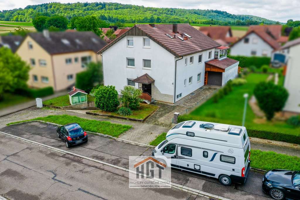 Immobilie in Kürnbach - Provisionsfrei! Attraktives Zwei-bis Dreifamilienhaus mit vielseitigem Nutzungspotenzial in Kürnbach - Bild 1