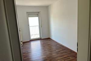 Schöne und ruhige 3 ZKBB Wohnung in Mannheim, Seckenheim – 68239 Seckenheim, Mannheim – Vorschaubild 8