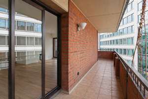Charmante 3-Zimmer-Wohnung mitten im Herzen der Stadt – Die vollständige Adresse der Immobilie erhältst du vom Anbieter., 40210 Stadtmitte, Düsseldorf – Vorschaubild 12