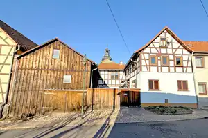 Ein Stück Heimat: Großzügiges Fachwerkhaus mit Scheune am Hainich – Wartburgkreis – Vorschaubild 2