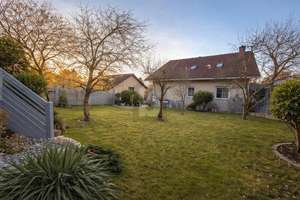 FAMILIENFREUNDLICH - RUHIG GELEGEN - MIT GARTEN – Die vollständige Adresse der Immobilie erhältst du vom Anbieter., 34308 Bad Emstal – Vorschaubild 6