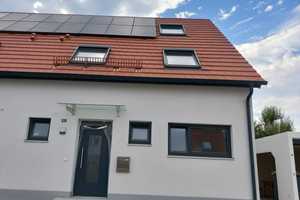 Moderne Neubau-DHH (Erstbezug) sehr schöne Randlage/Garten/hochwertige Bauweise in Pfaffenhofen  – Pfaffenhofen an der Ilm (Kreis) – Vorschaubild 1