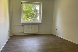 Moderne und großzügig geschnittene Familienwohnung kurzfristig verfügbar – Schollweg 14, 30457 Mühlenberg, Hannover – Vorschaubild 3