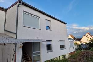 Attraktives Einfamilienhaus in Haßloch mit Garten zu vermieten – Bismarckstraße 67A, 67454 Haßloch – Vorschaubild 1