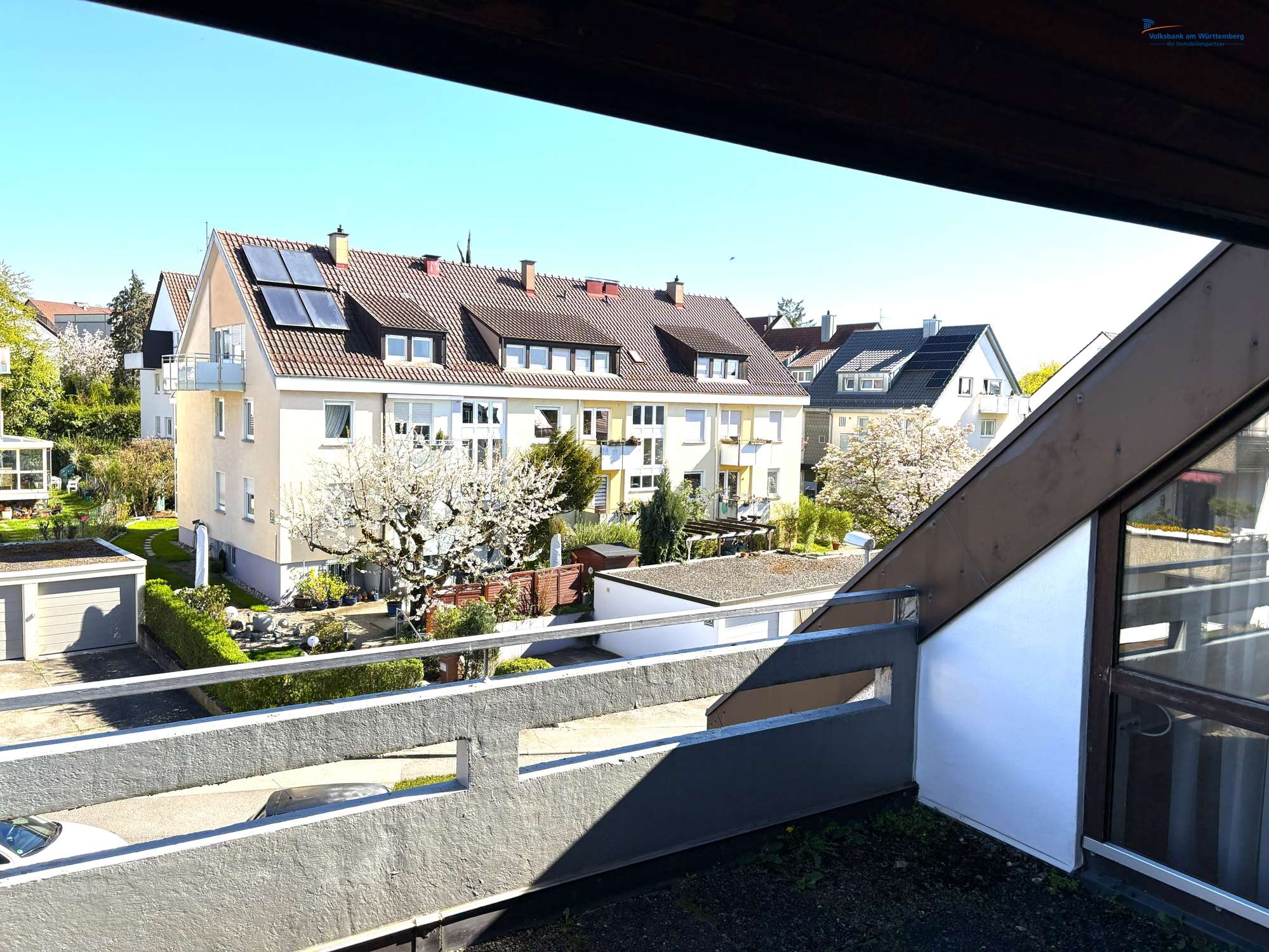 3 Zimmer – DG Plus – Aussicht – Balkon – Garage, Stuttgart – Bild 4