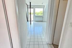 Gemütliche 2-Zimmer-Dachgeschosswohnung mit Dachterrasse im gepflegtem Altbau-Mehrfamilienhaus – Mönchengladbach – Vorschaubild 16