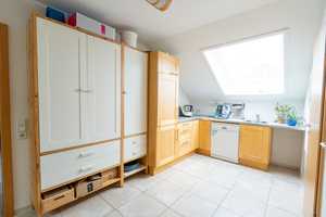 Exklusives Einfamilienhaus mit Einliegerwohnung in Top-Zustand – Ludwigsburg (Kreis) – Vorschaubild 12