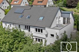 Panoramatraum! Modernisiertes ZFH mit ELW in ruhiger Lage in Untersteinach (Kulmbach)