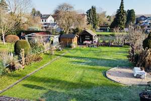 Attraktives Einfamilienhaus in Düsseldorf-Eller auf Erbpachtgrundstück mit großem Garten, Sauna uvm. – Die vollständige Adresse der Immobilie erhältst du vom Anbieter., 40229 Eller, Düsseldorf – Vorschaubild 12