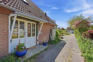 Großzügig wohnen & Zukunft gestalten - Haus mit ELW und zusätzlichem Baugrundstück – Die vollständige Adresse der Immobilie erhältst du vom Anbieter., 23758 Oldenburg in Holstein – Vorschaubild 8