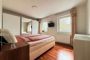 Sonne, Platz & Wohnkomfort – kernsaniertes Zuhause mit Westterrasse – Die vollständige Adresse der Immobilie erhältst du vom Anbieter., 50858 Junkersdorf, Köln – Vorschaubild 8