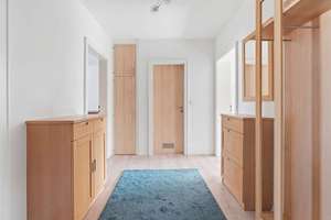 Sonnige 3 Zimmer-Wohnung mit Balkon – Die vollständige Adresse der Immobilie erhältst du vom Anbieter., 80807 Milbertshofen, München – Vorschaubild 4