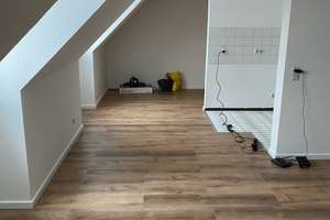 Im Winter wenig heizen, im Sommer erträglich: 3,5 Zimmer DG Maisonettewohnung nahe Schwabengalerie – Möhringer Landstraße 15, 70563 Vaihingen-Mitte, Stuttgart – Vorschaubild 5