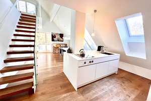 Wohnen auf höchstem Niveau! Exklusiv möblierte 2 Zi.- Dachgeschoss Maisonettewhg. mit Loft Charakter – Wolfratshauser Straße 245, 81479 Solln, München – Vorschaubild 4