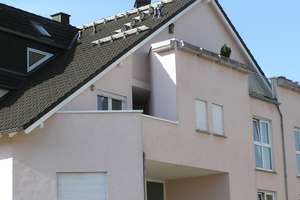 Großzügige 2-Zimmer-Dachgeschosswohnung mit zwei Balkonen in Koblenz-Güls