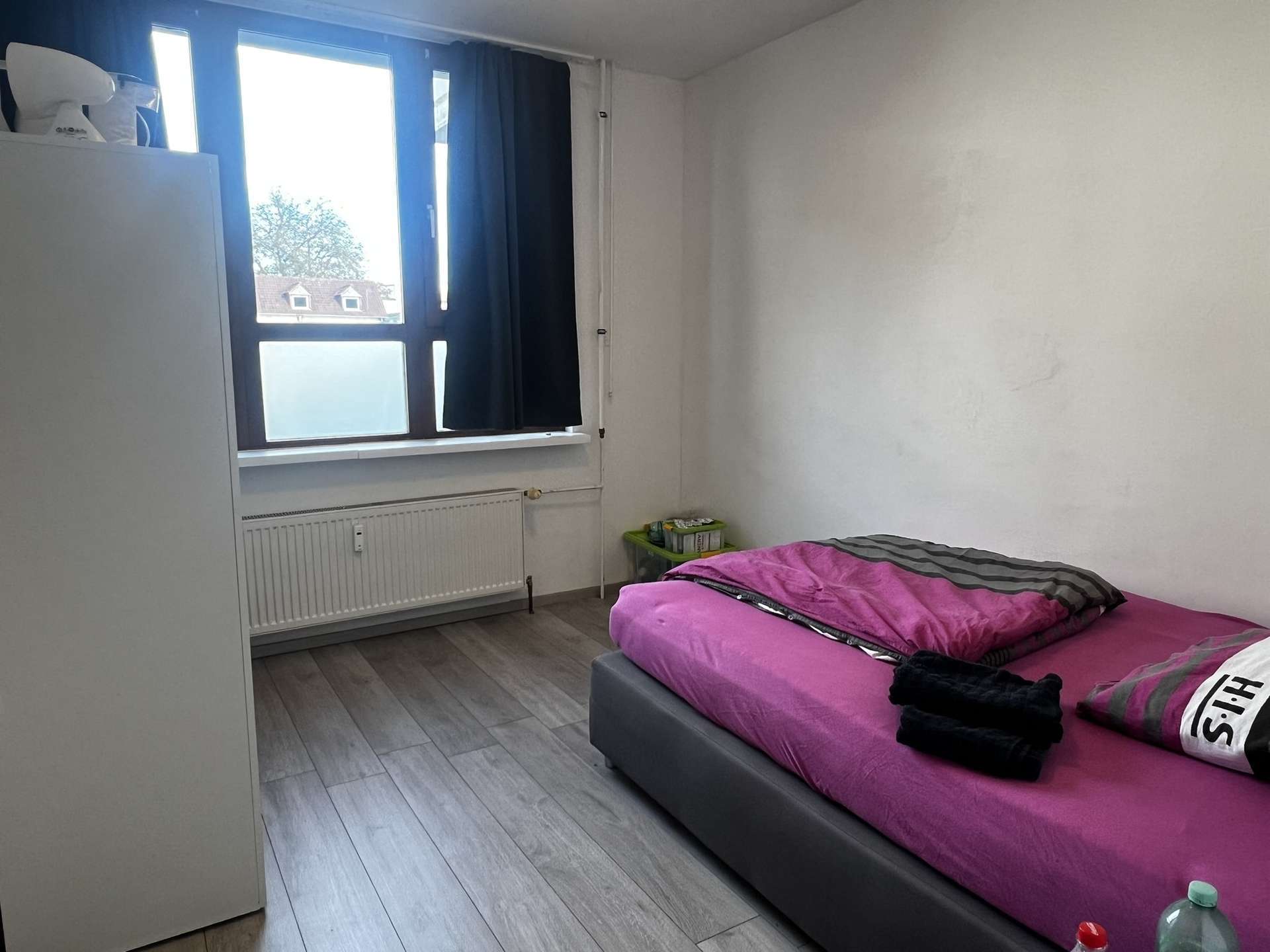 Immobilie in Niefern-Öschelbronn - Sehr großzügige 5 Zimmer Wohnung im Hinterhof mit Stellplatz zu verkaufen! - Bild 3