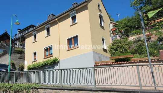 Bild von Sehr gepflegtes Einfamilienhaus ca. 121 m² 7 Zimmer am Hang in Wasenbach mit schönem Weitblick