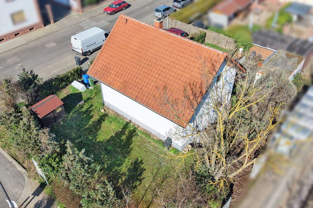 Immobilie in Bockenheim an der Weinstraße - Viel Platz für die große Familie! Charmantes Einfamilienhaus in begehrter Lage von Bockenheim - Bild 3