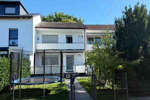 Modernes Reihenhaus in Feldrandlage von Maintal-Bischofsheim! www.isi-wohnen.de – Die vollständige Adresse der Immobilie erhältst du vom Anbieter., 63477 Maintal – Vorschaubild 4