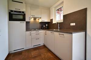 Freistehendes 4-Personen-Ferienhaus mit neuer Küche und 2 Bädern im Ferienresort Cochem (3553) – Am Kellerborn 1-610, 56814 Ediger-Eller – Vorschaubild 9